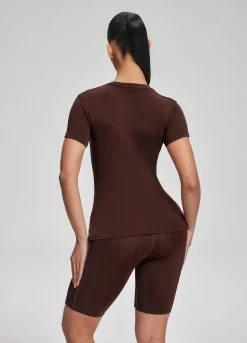 Alltags-T-Shirt mit Contour-Nähten