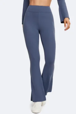 Ausgestellte Leggings mit hoher Taille