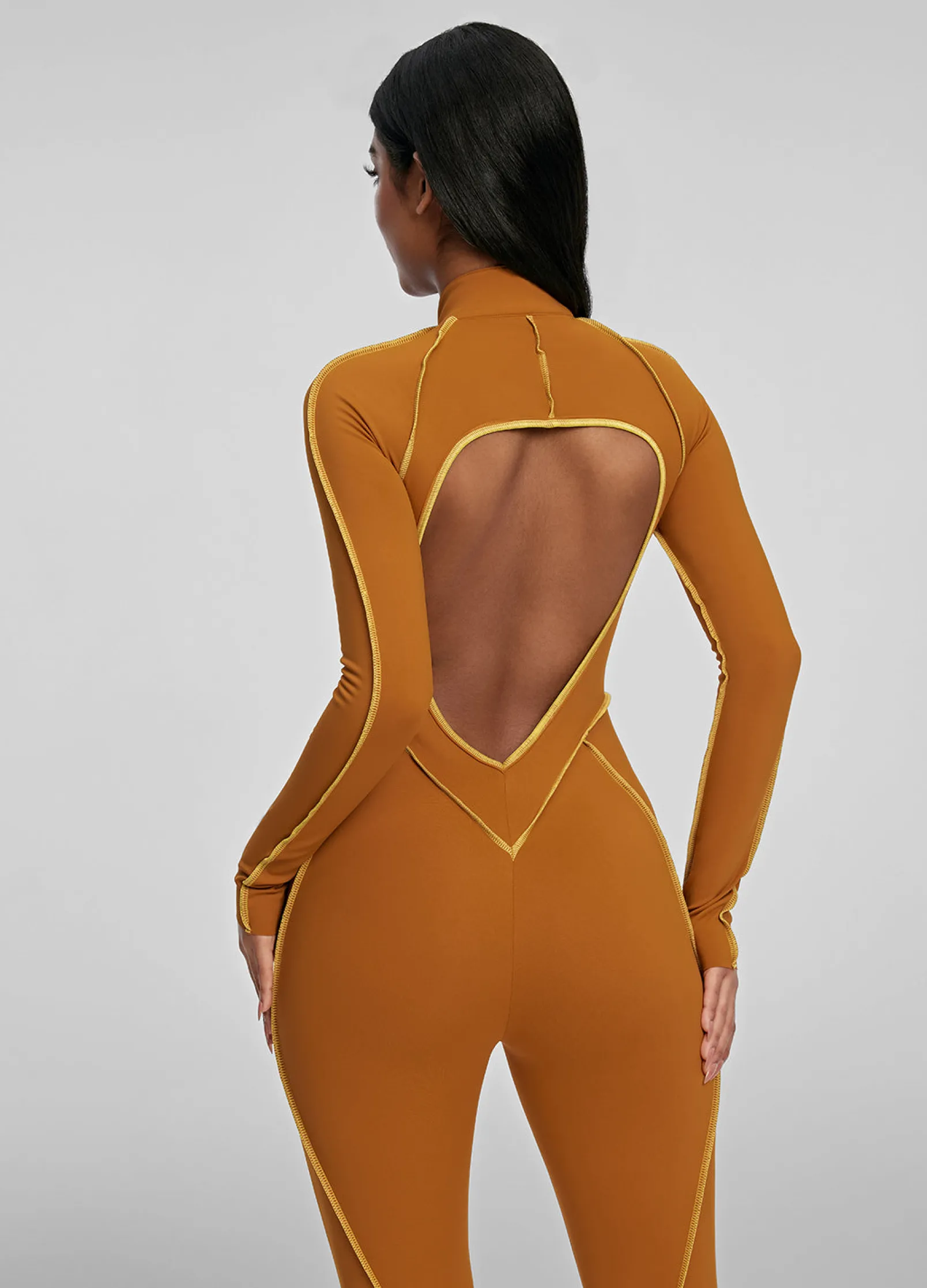 Catsuit mit Konturnähten