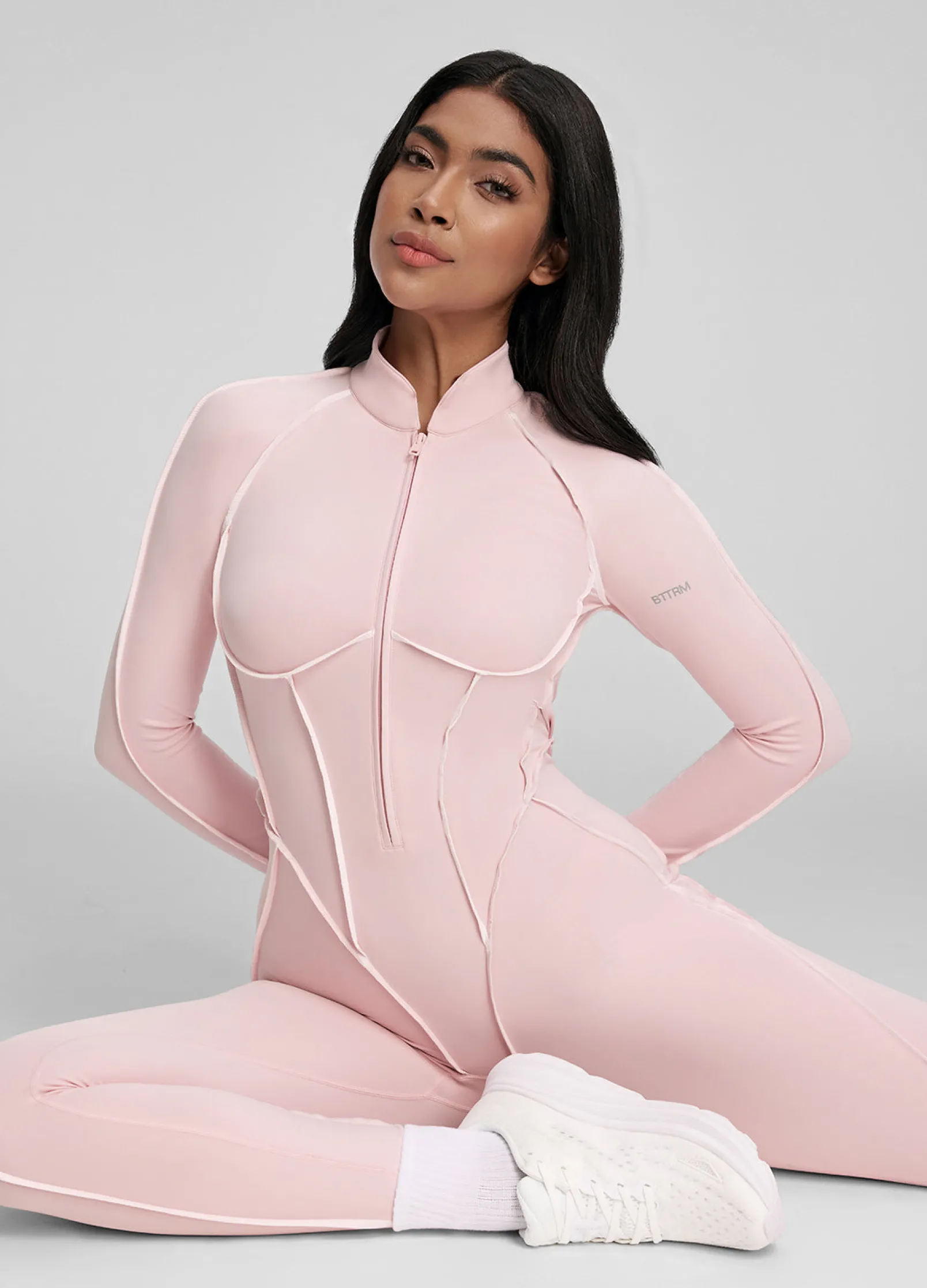 Catsuit mit Konturnähten