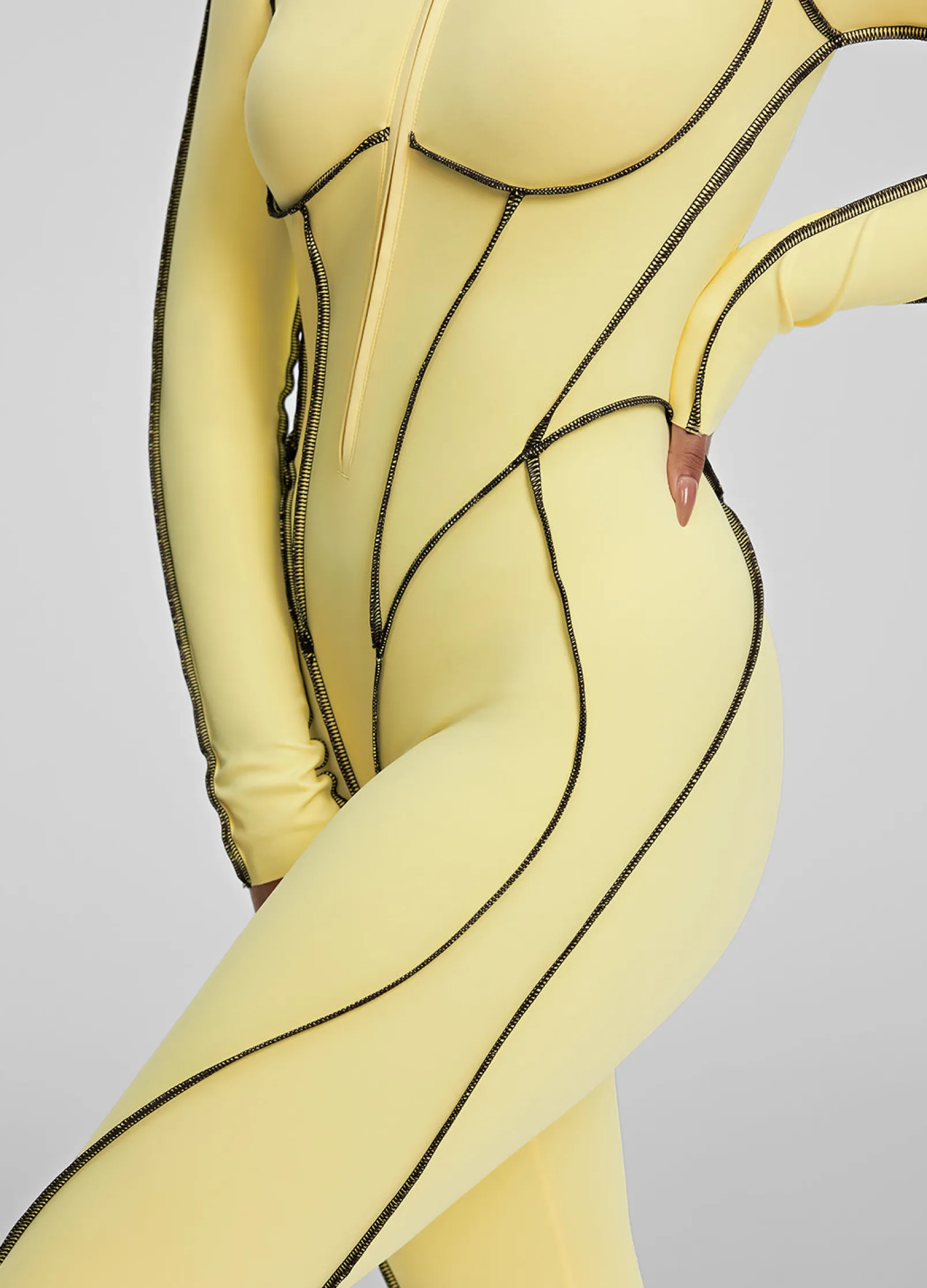 Catsuit mit Konturnähten