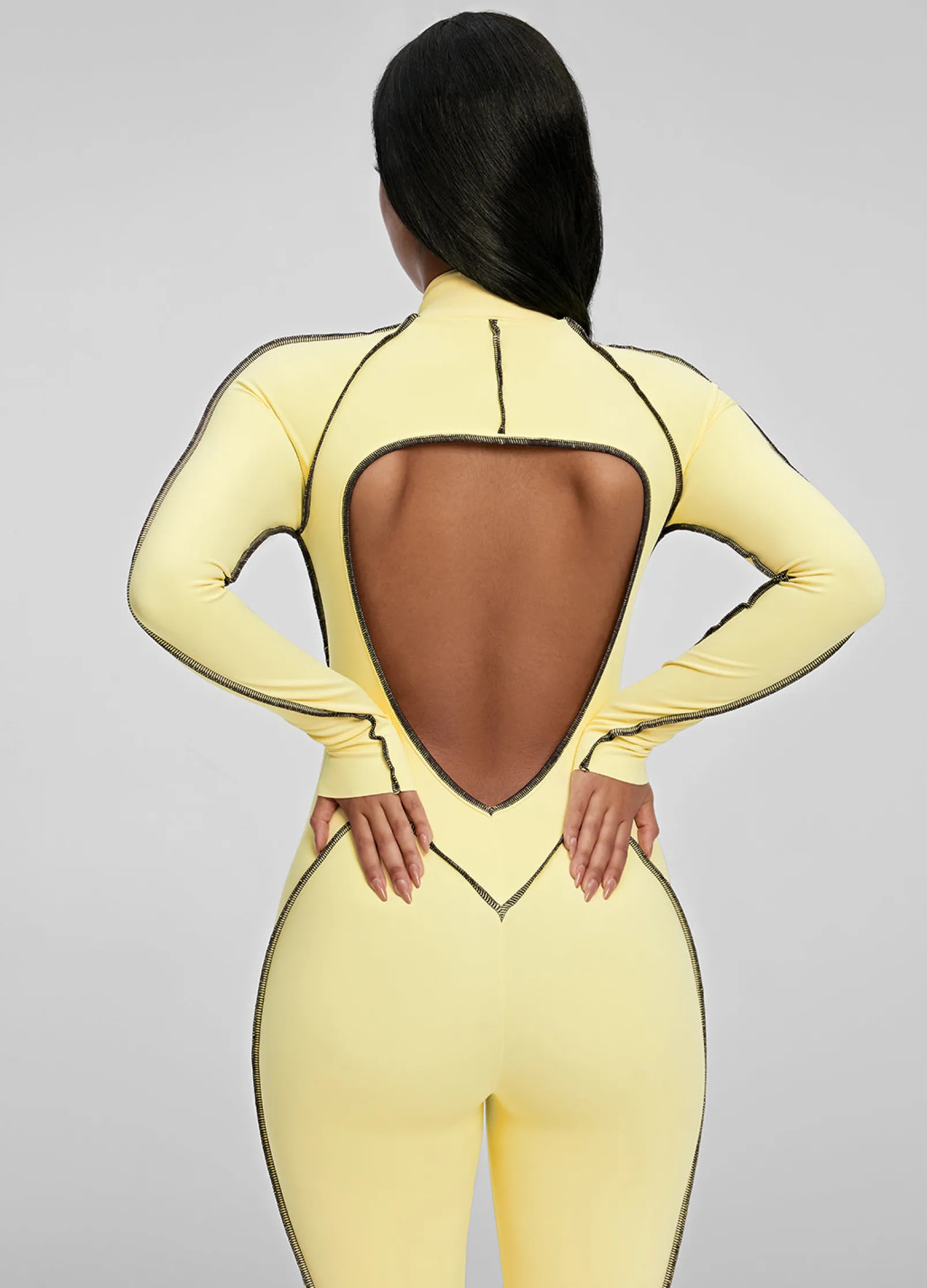 Catsuit mit Konturnähten