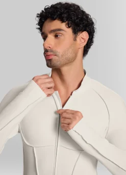 Closed-Back Herosuit