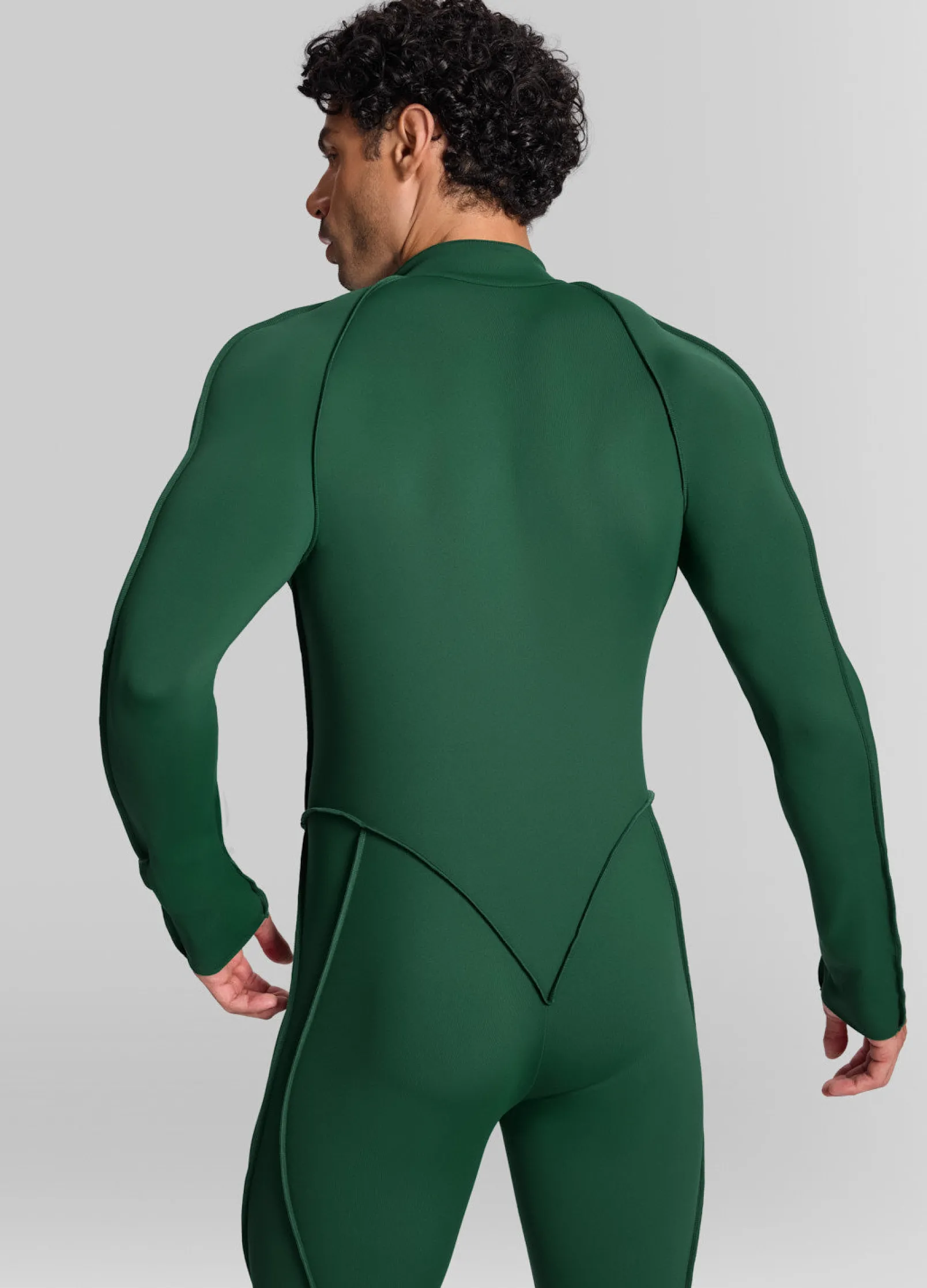 Closed-Back Herosuit