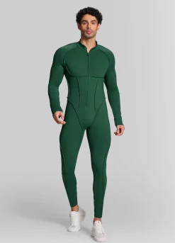 Closed-Back Herosuit