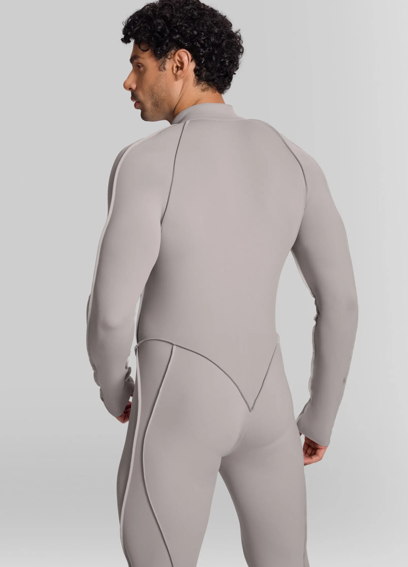 Closed-Back Herosuit