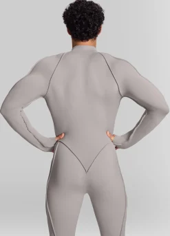 Closed-Back Herosuit