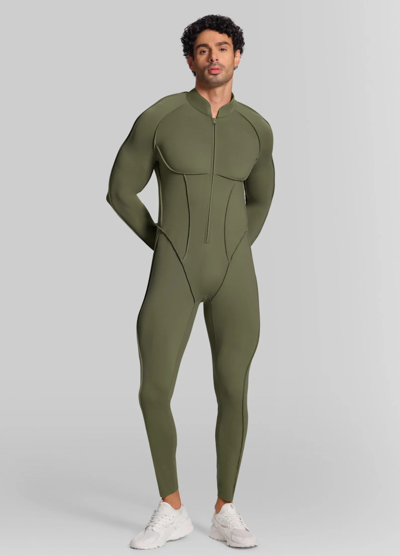 Closed-Back Herosuit