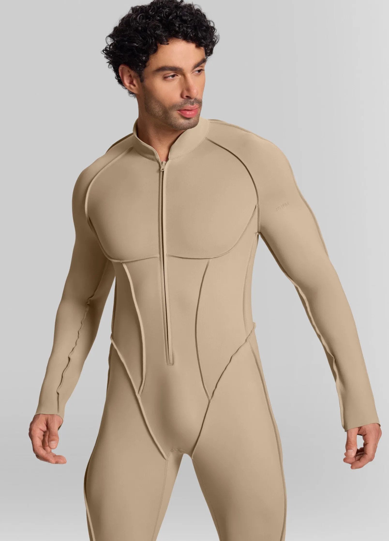 Closed-Back Herosuit
