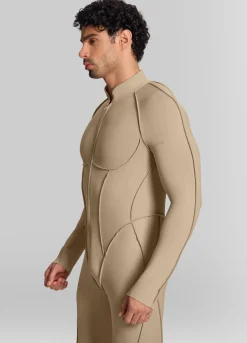 Closed-Back Herosuit