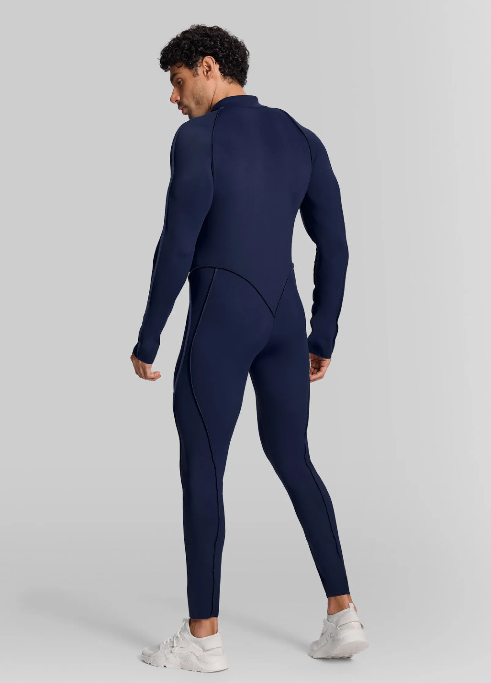 Closed-Back Herosuit