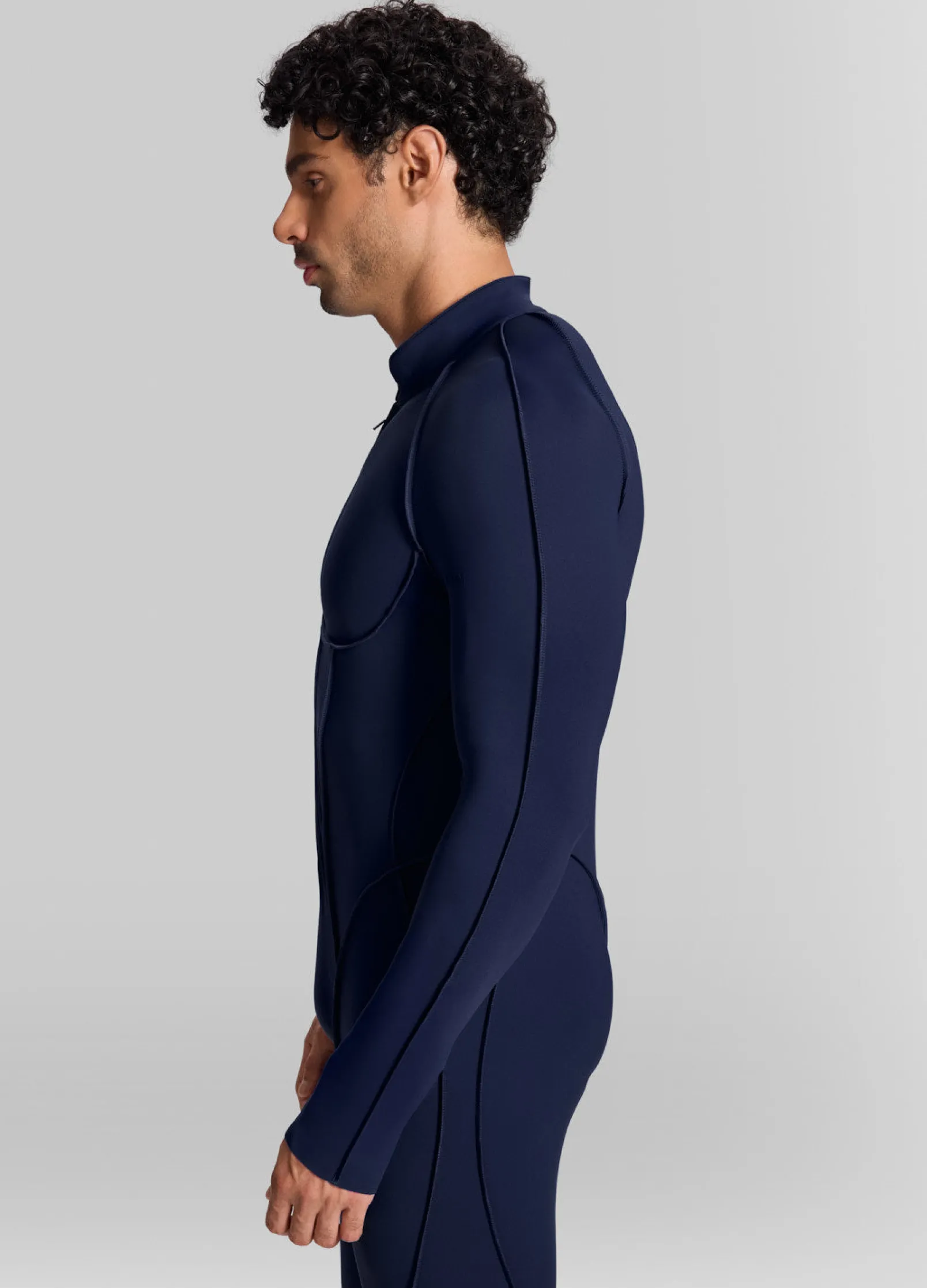 Closed-Back Herosuit