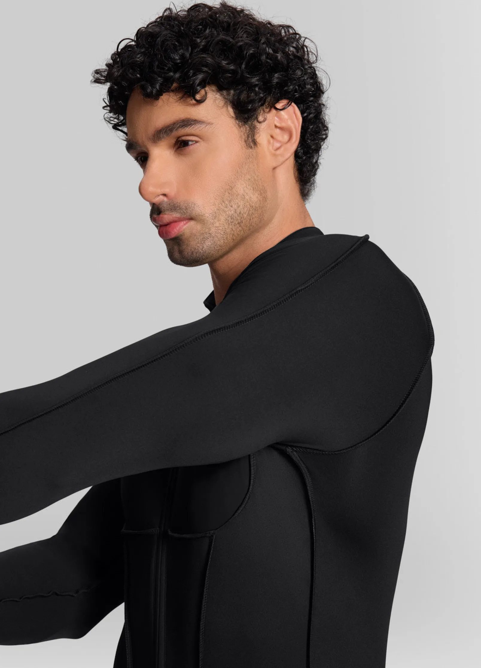 Closed-Back Herosuit