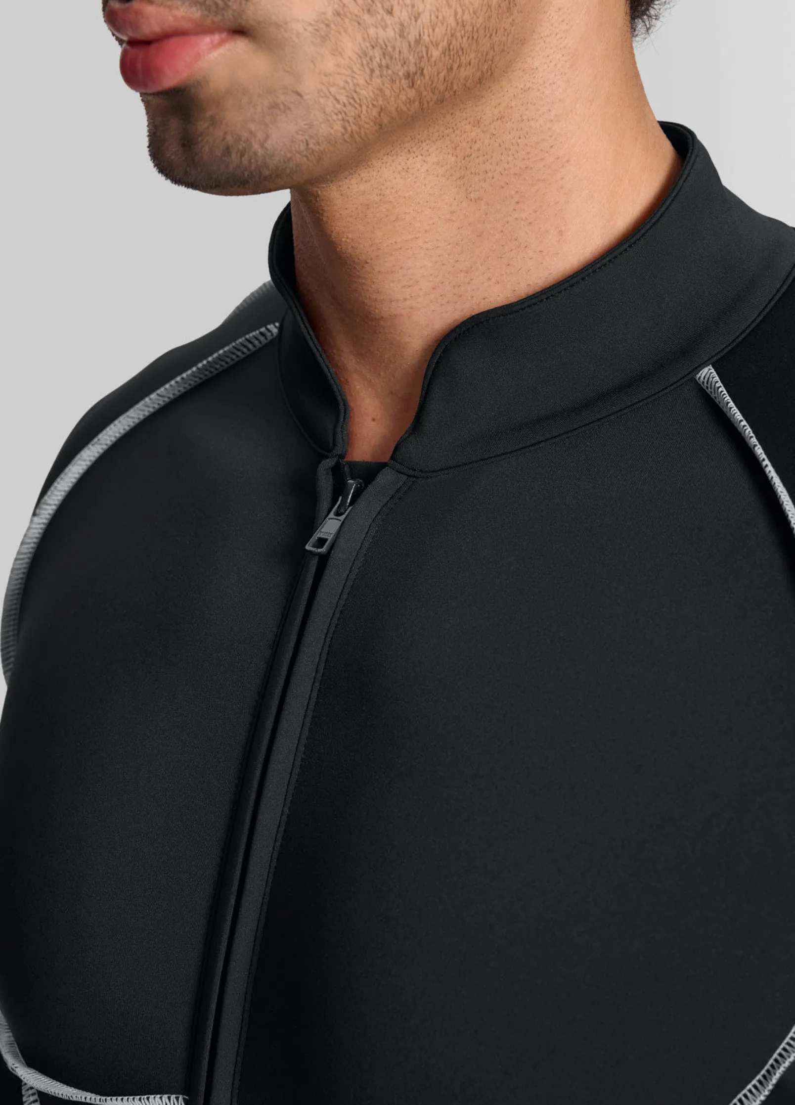 Contour Stitch Closed-Back Herosuit