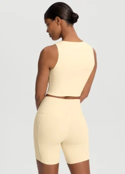 Cropped Tanktop mit hohem Ausschnitt
