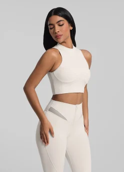 Cropped-Top mit hohem Halsausschnitt