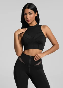 Cropped-Top mit hohem Halsausschnitt