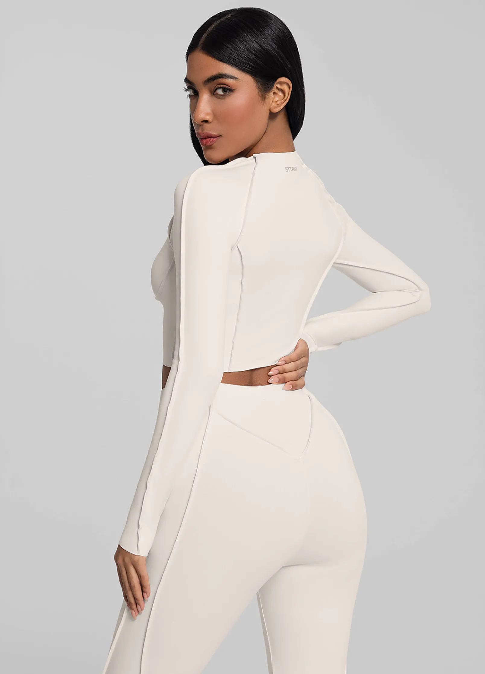 Cropped-Top mit langen Ärmeln