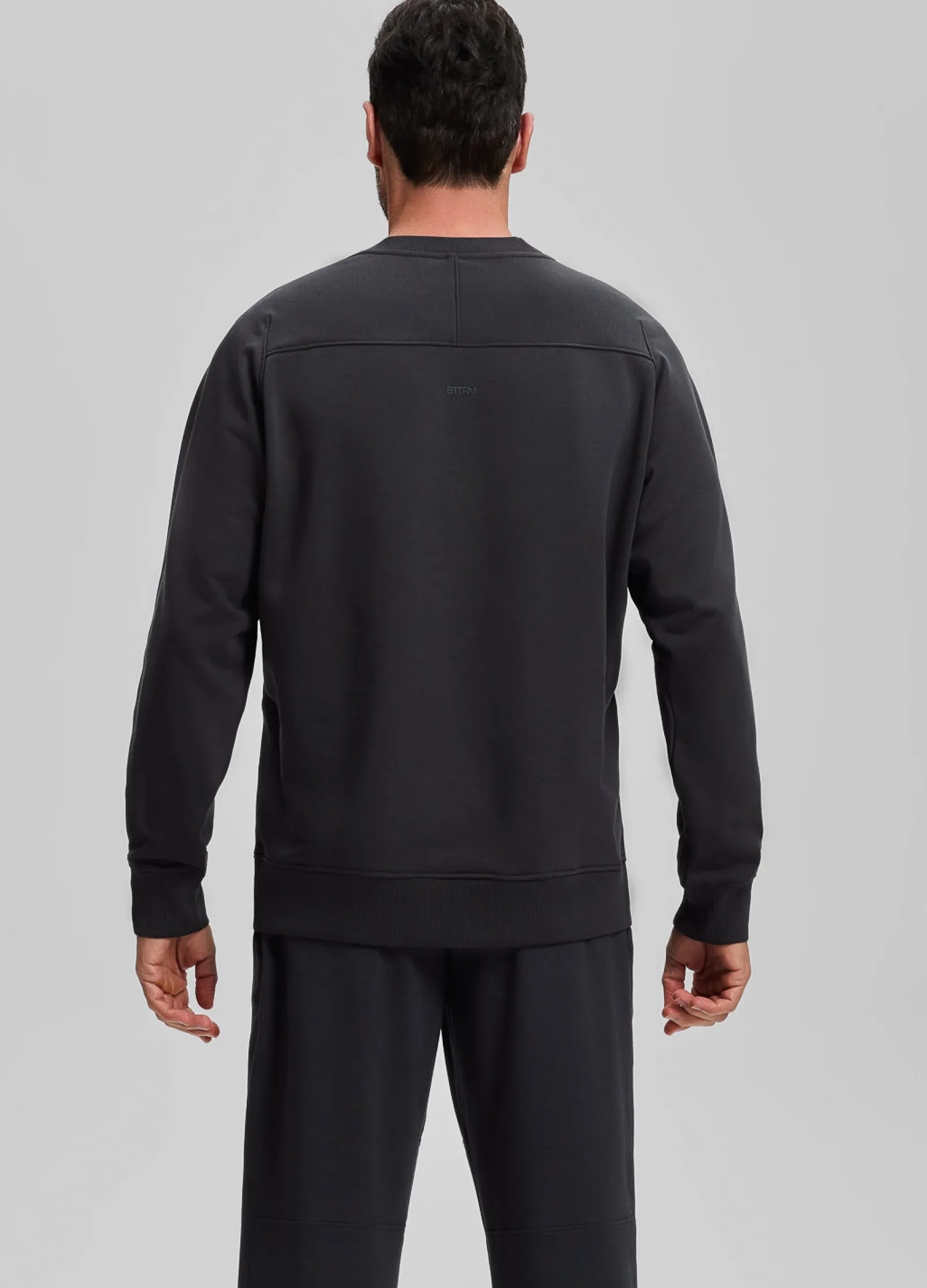 Essential Sweatshirt