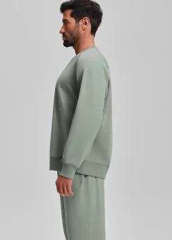 Essential Sweatshirt
