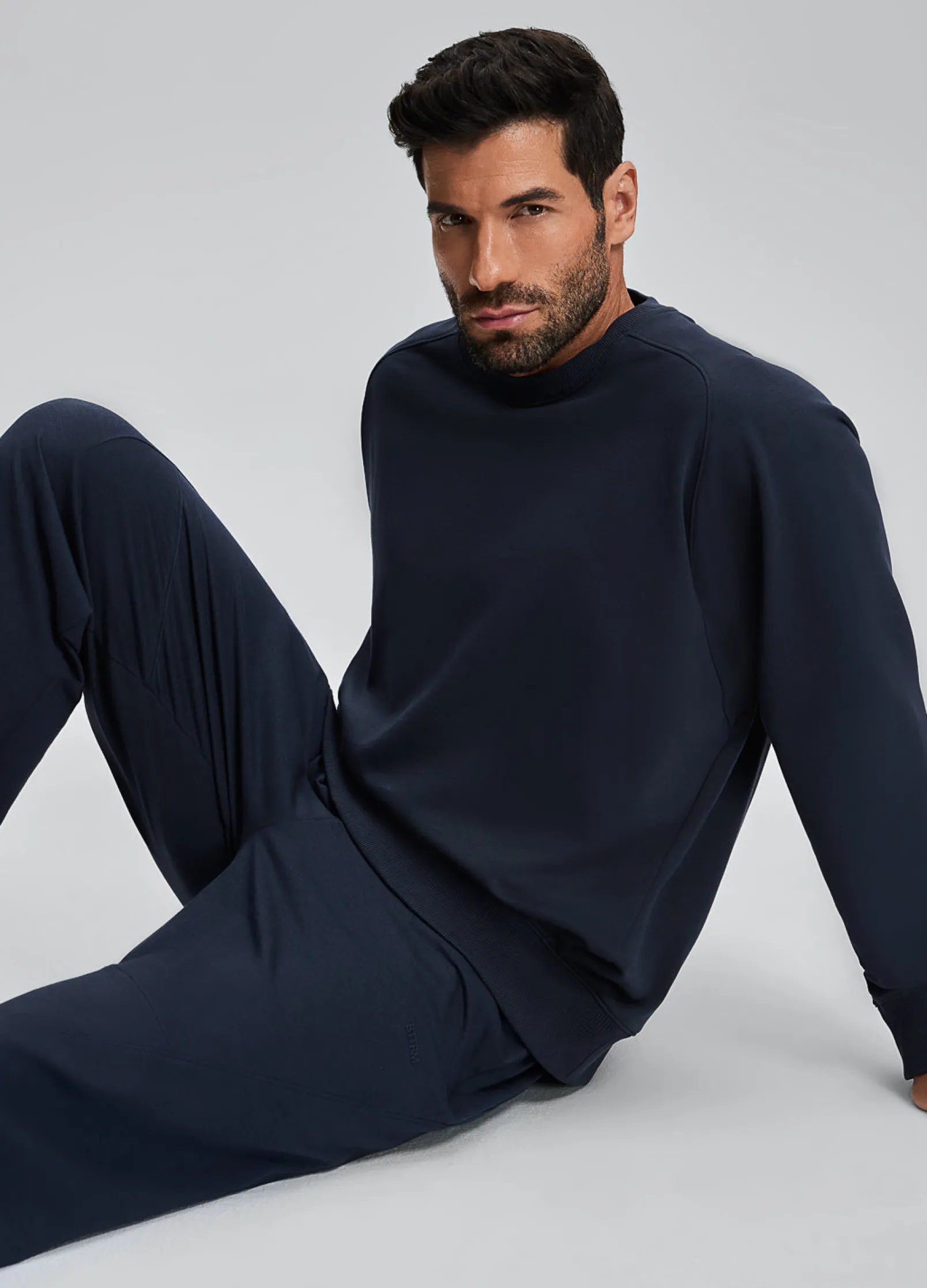 Essential Sweatshirt