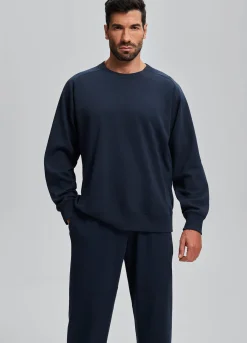 Essential Sweatshirt