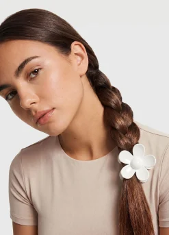 Flower-Shaped Hair Clip