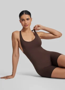 Form-Fitting Shorts Crossback Built-in Bra Sweat-Wicking Bodysuit