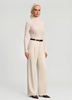 Gerippter Rollkragenpullover aus Wollmischung