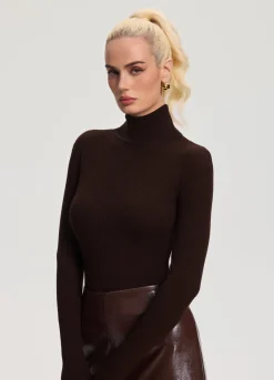 Gerippter Rollkragenpullover aus Wollmischung