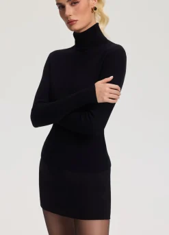 Gerippter Rollkragenpullover aus Wollmischung