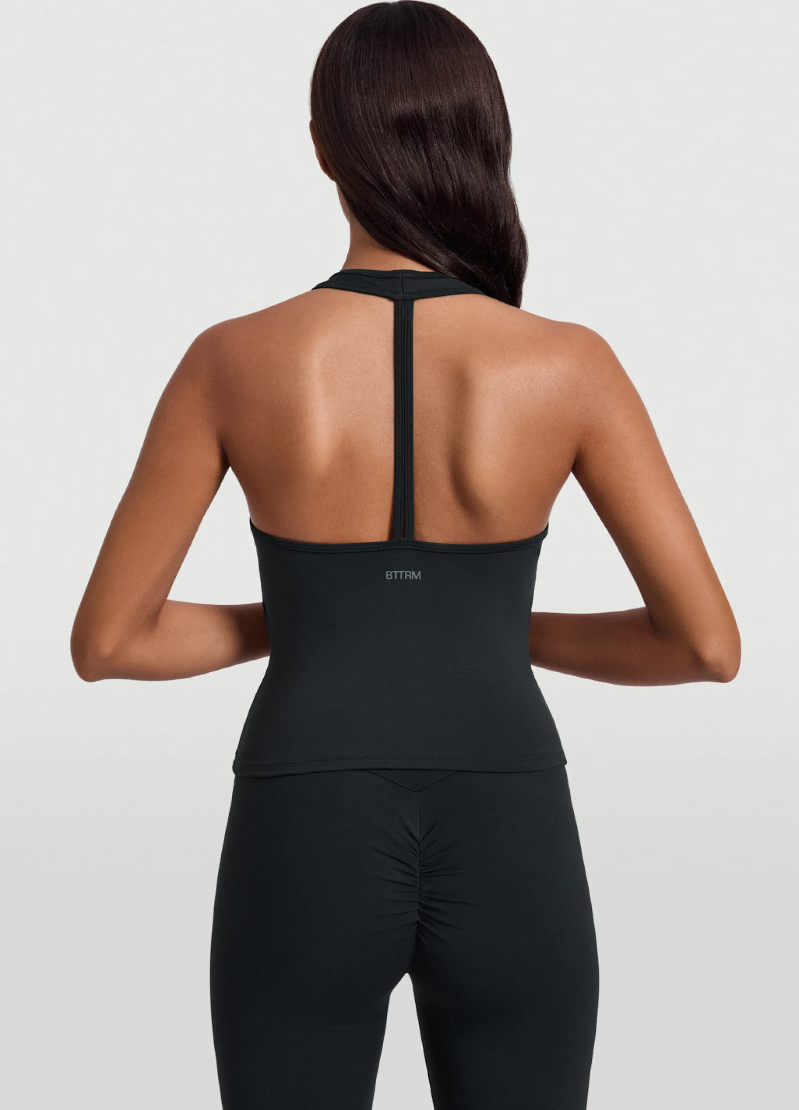 Halter-Top mit offenem Rücken