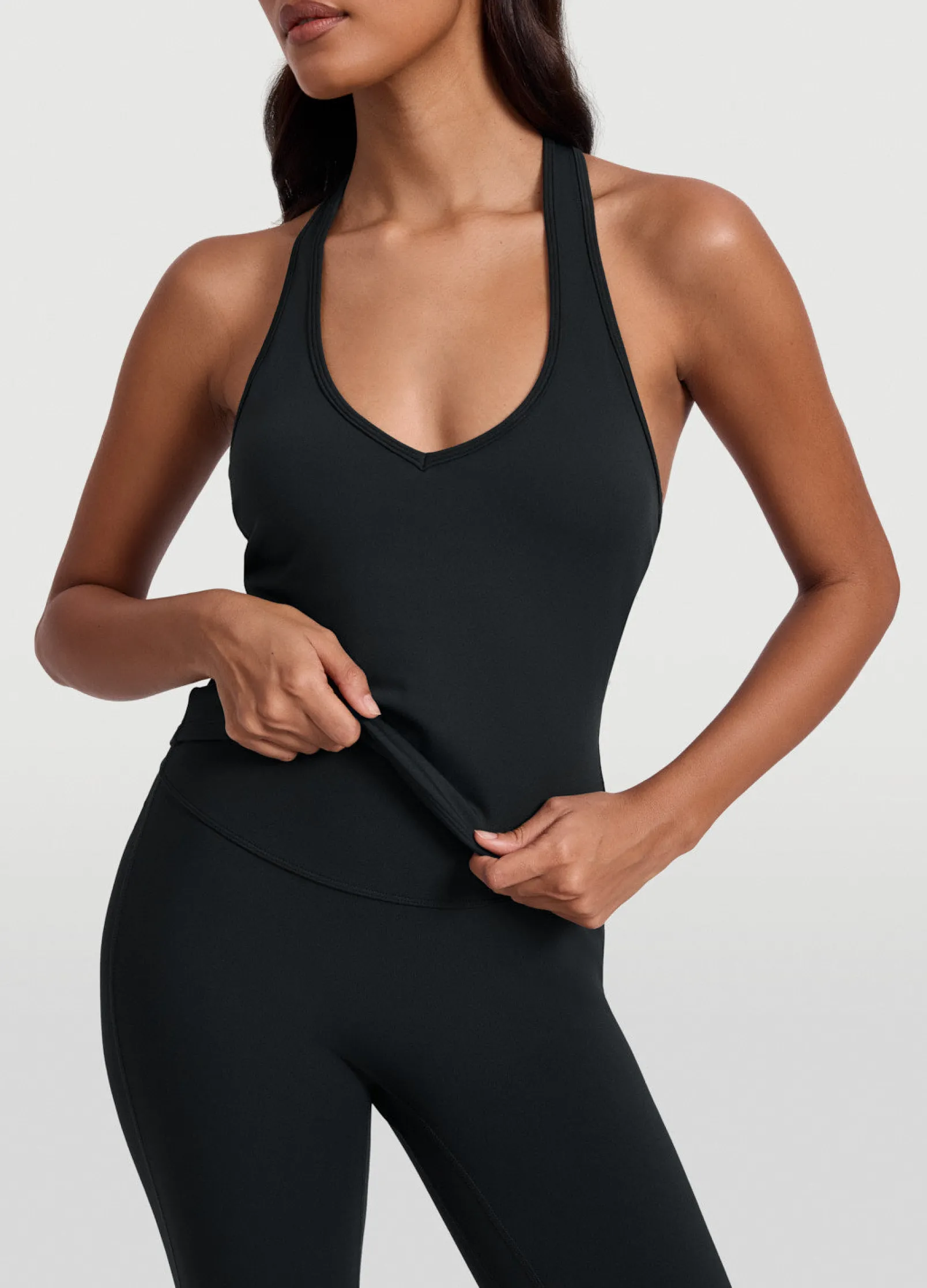 Halter-Top mit offenem Rücken