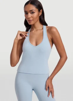 Halter-Top mit offenem Rücken