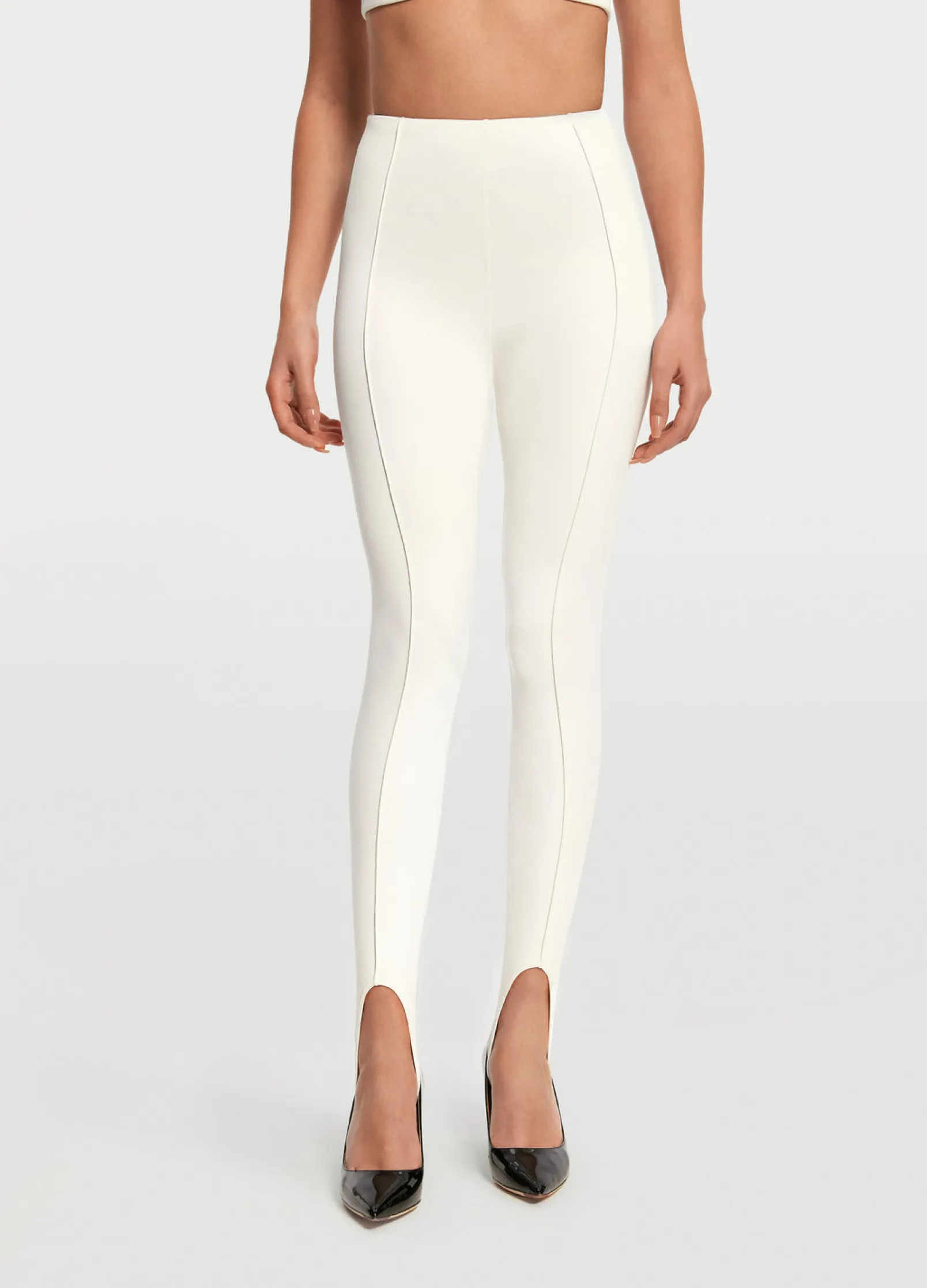 High-Waisted Stirrup