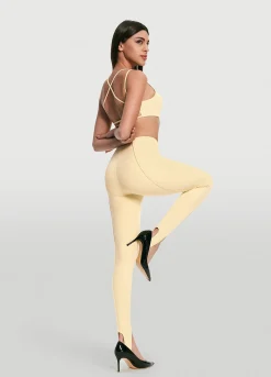 High-Waisted Stirrup