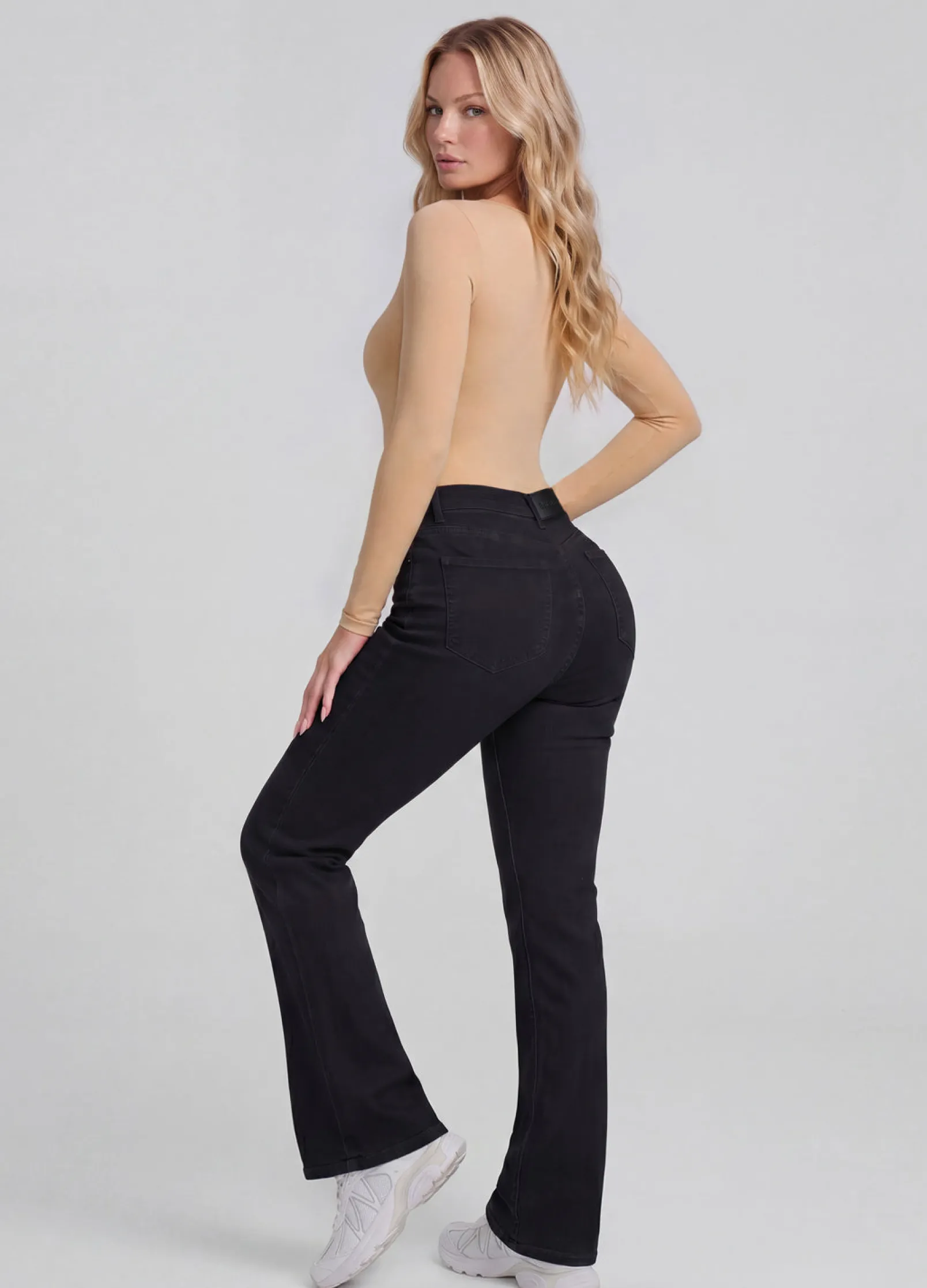 High Waist Flared Jeans