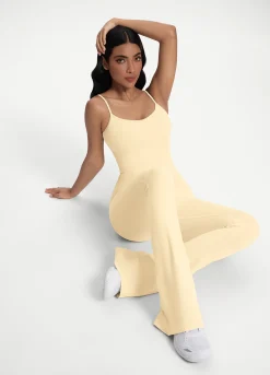 Jumpsuit mit Schlag und Scrunch-Detail