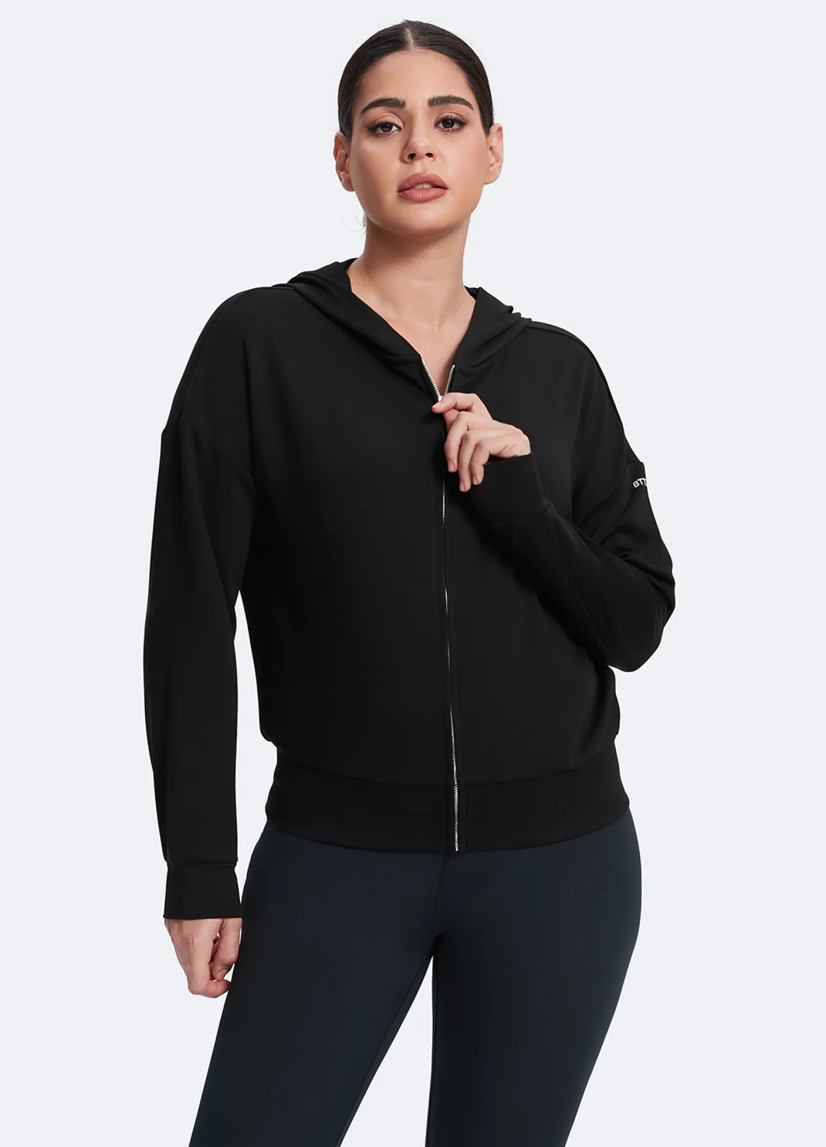 Klassisch geschnittener Kapuzenpullover