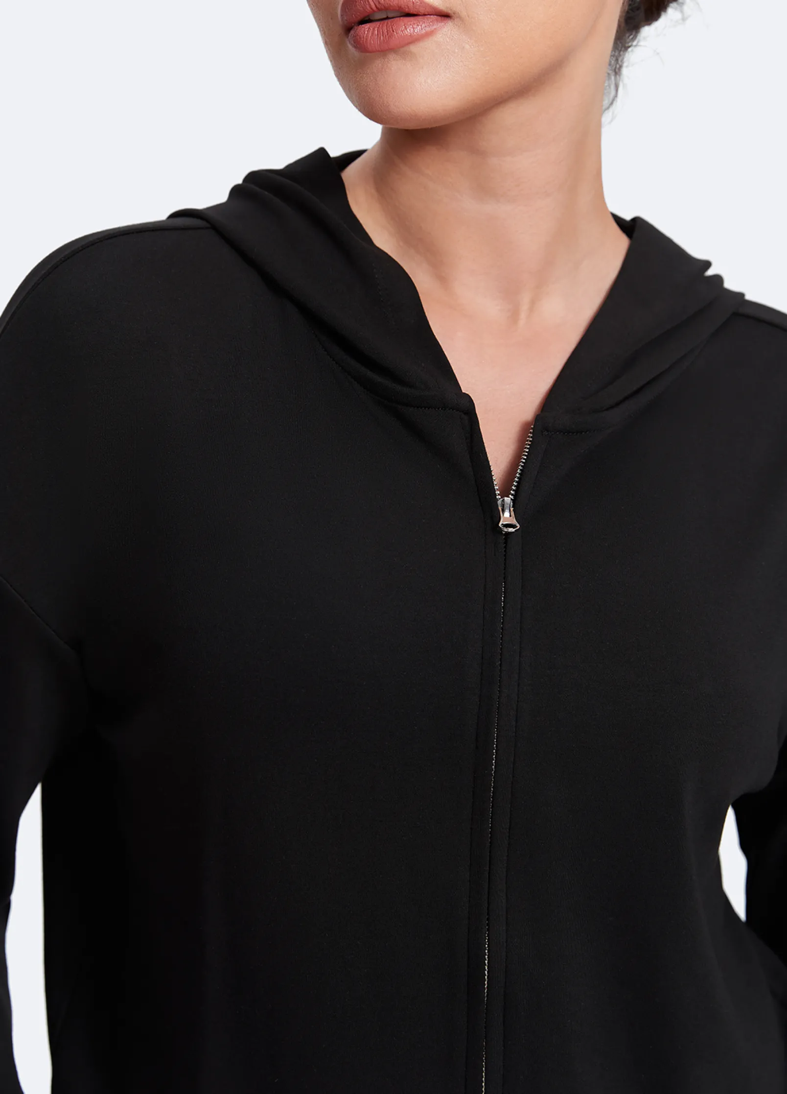 Klassisch geschnittener Kapuzenpullover