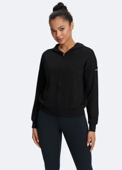 Klassisch geschnittener Kapuzenpullover