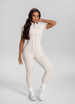 Kurzärmeliger Catsuit mit geschlossenem Rücken