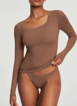 Langarmshirt mit U-Ausschnitt