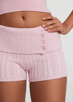 Micro-Shorts aus Zopfstrick