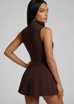 Mini-Kleid mit Konturnähten und geschlossenem Rücken