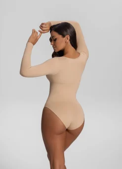 Nahtloser langärmeliger Shapewear-Body