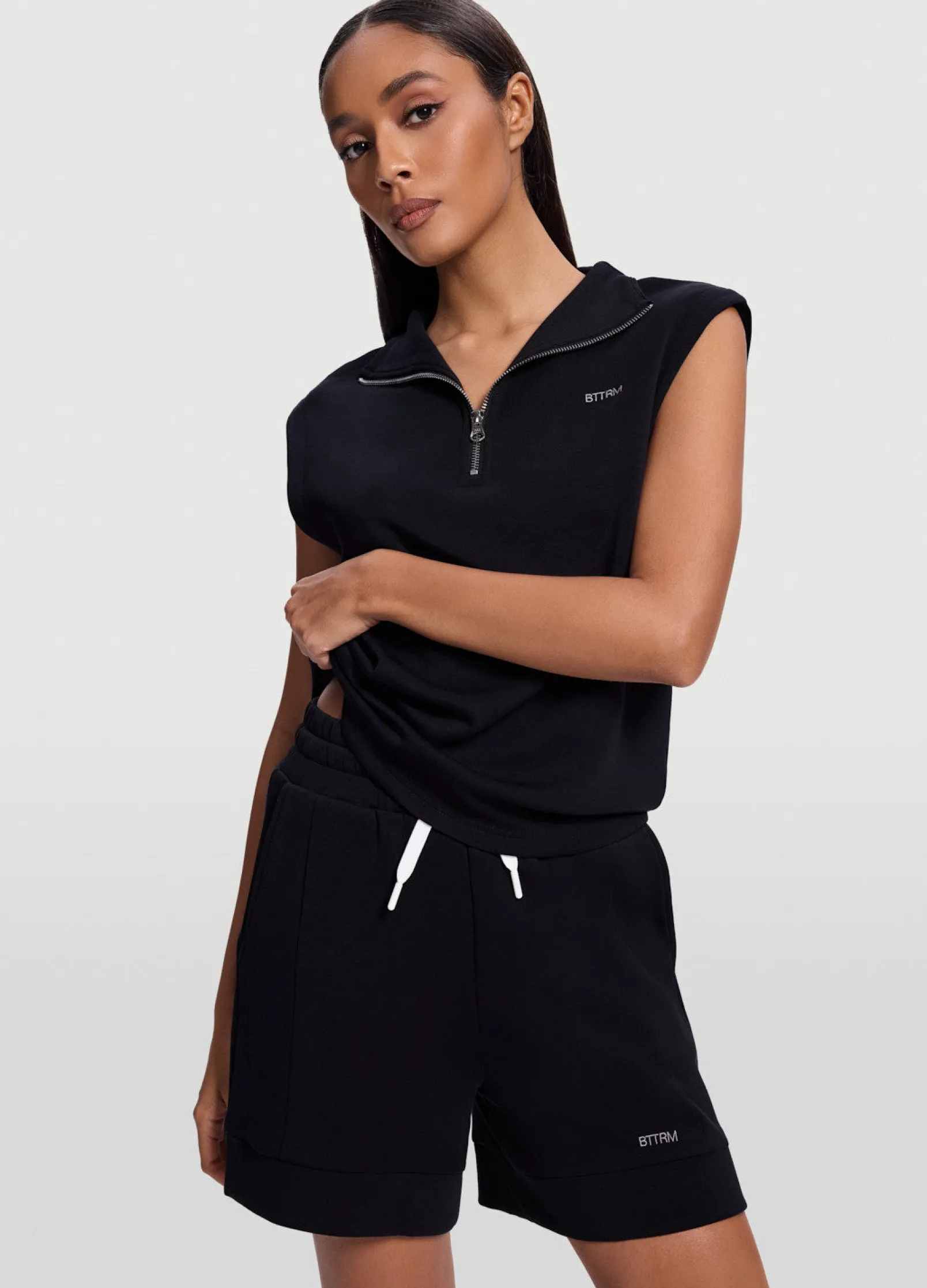 Ärmelloses Sweatshirt mit Half-Zip