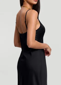 Satin-Maxikleid im Slip-Stil