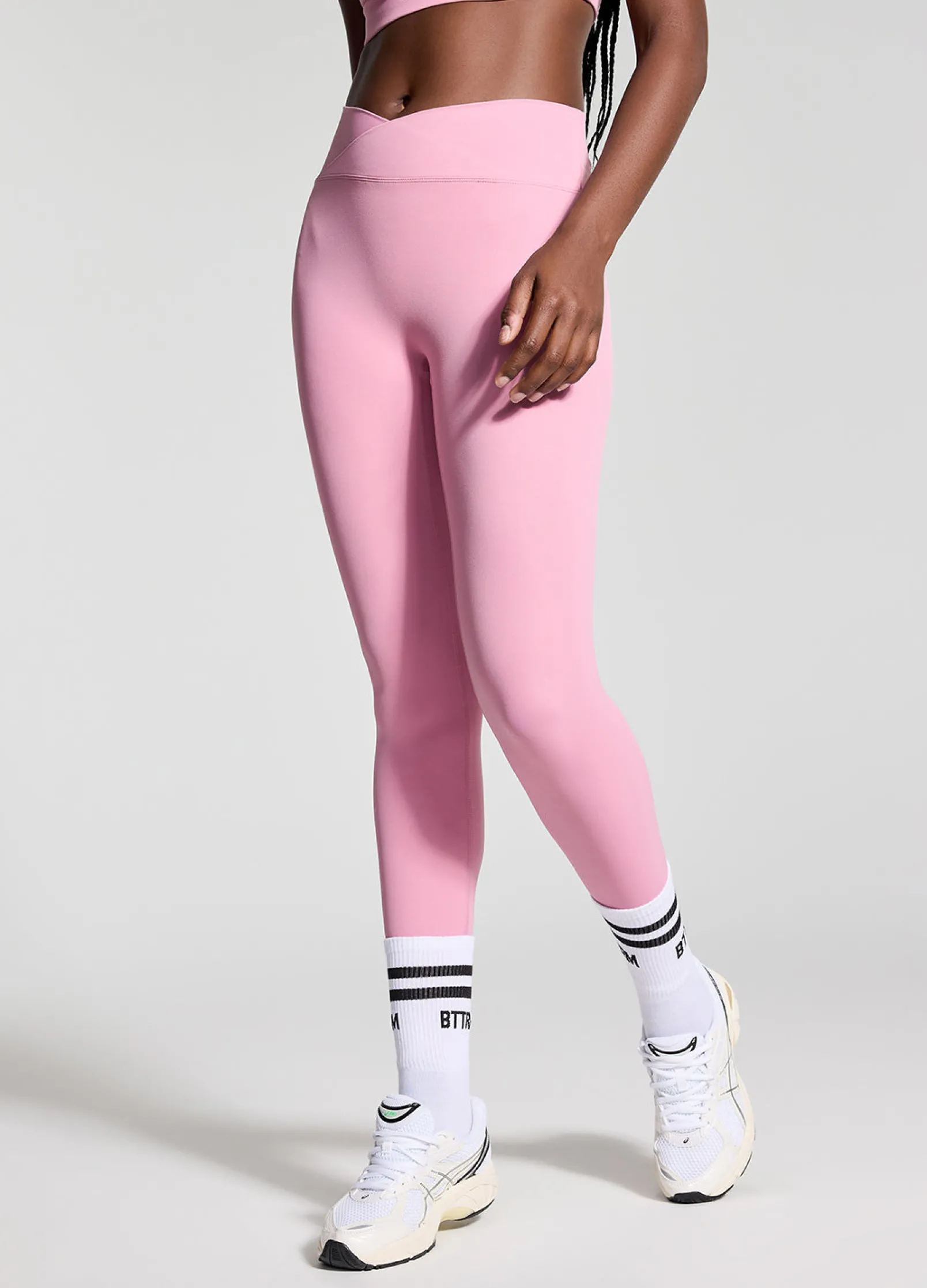 Scrunch-Leggings mit V-Bund