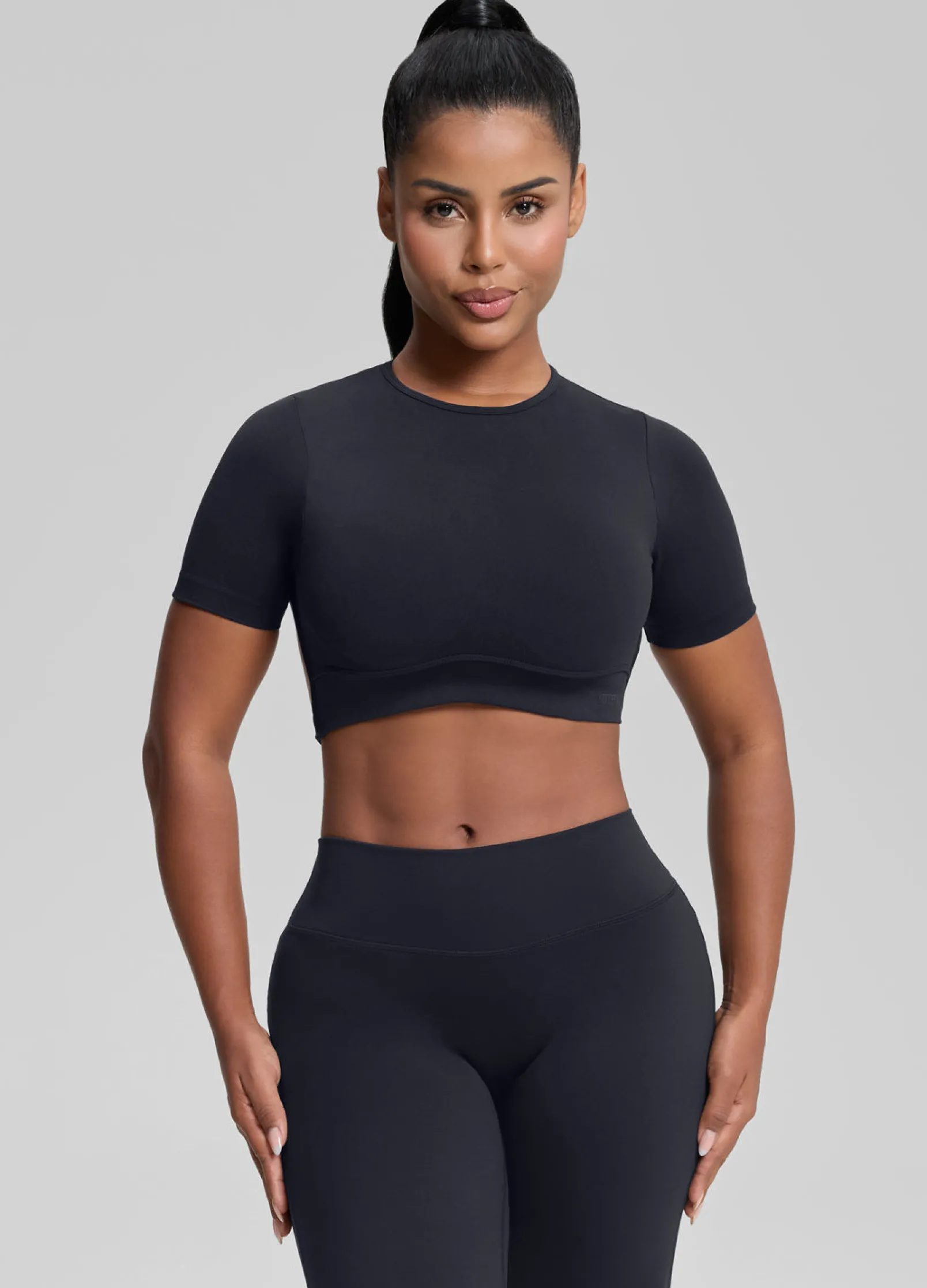 SculptMe Crew Neckline Backless Removable Bra Cups Seamless Crop Top